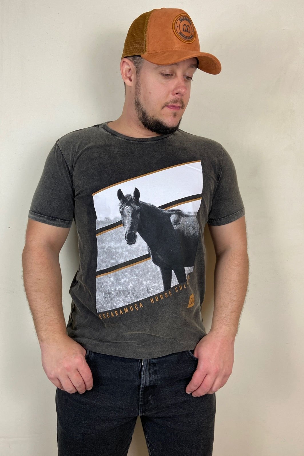 CAMISETA MASCULINA ESCARAMUÇA